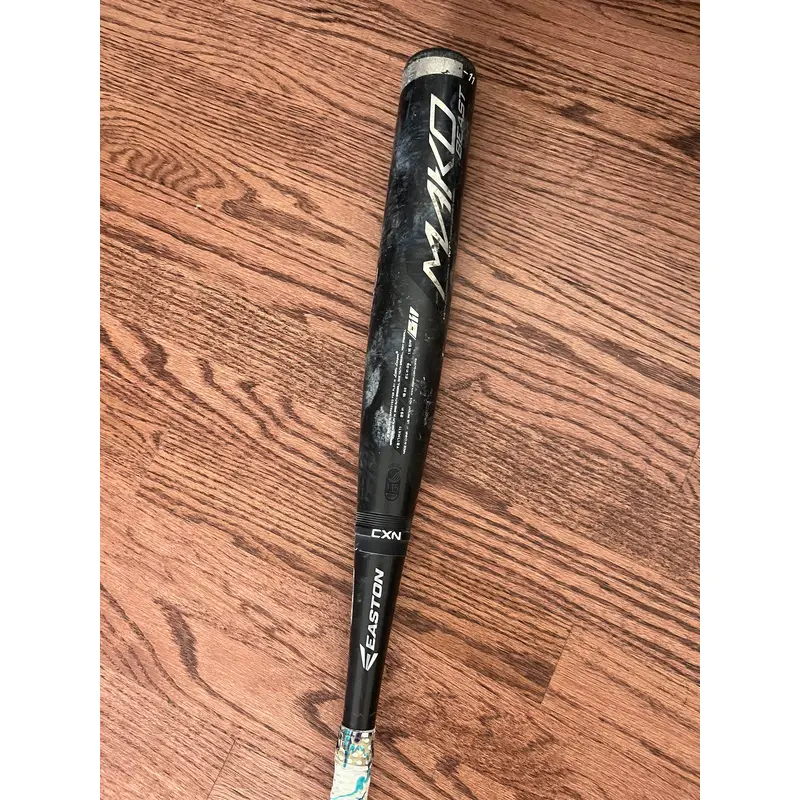 Easton (-11) 18 oz 29" Mako Beast Bat