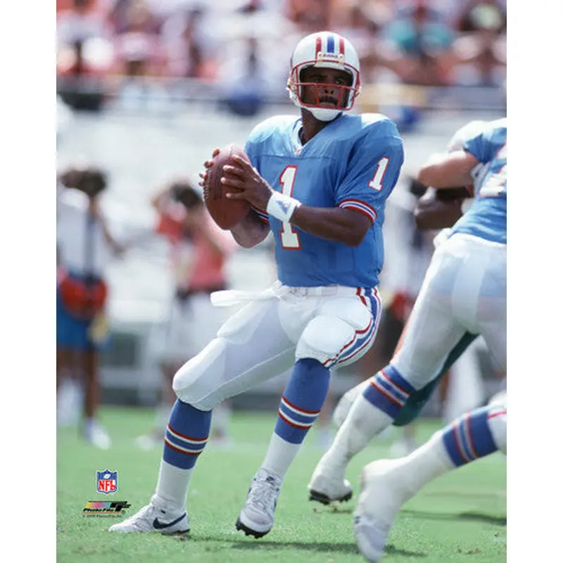 Warren Moon "Drop Back" (c.1989) Houston Oilers Premium Poster Print - Photofile Inc.