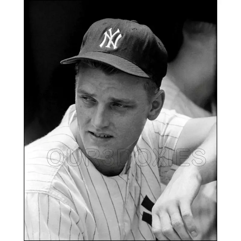 Roger Maris 8X10 Photo - New York Yankees - 954