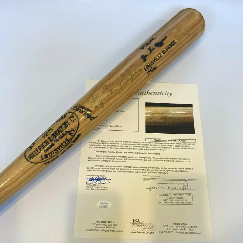 Joe Dimaggio "Yankee Clipper" Signed Game Model Baseball Bat JSA COA