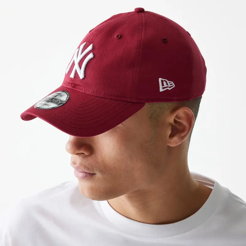 New York Yankees League Essential Dark Red 9TWENTY Adjustable Cap