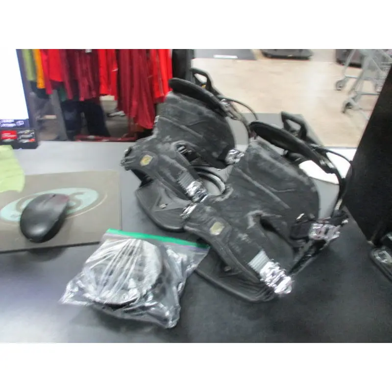 Used Flow NXT-AT Snowboard Bindings (Hardwear Behind Counter)