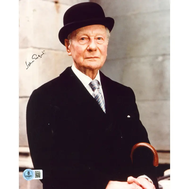 John Gielgud Arthur Authentic Signed 8x10 Vertical Photo BAS #BS29475