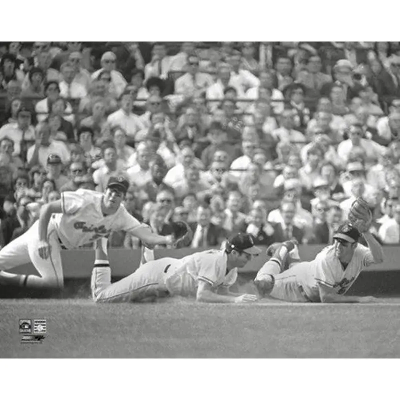 Brooks Robinson "1970 Magic" Baltimore Orioles Premium Poster Print - Photofile Inc.