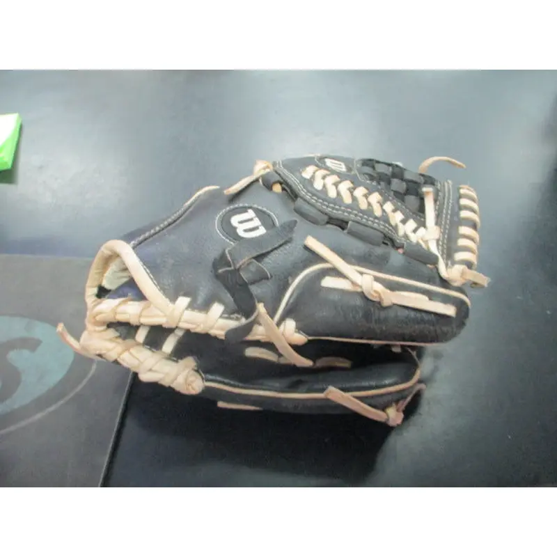 Used Wilson A360 10" Glove - RHT