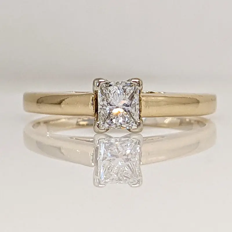 14K .38 CARAT TOTAL SI2 G DIAMOND PRINCESS CUT ESTATE RING 2.9 GRAMS