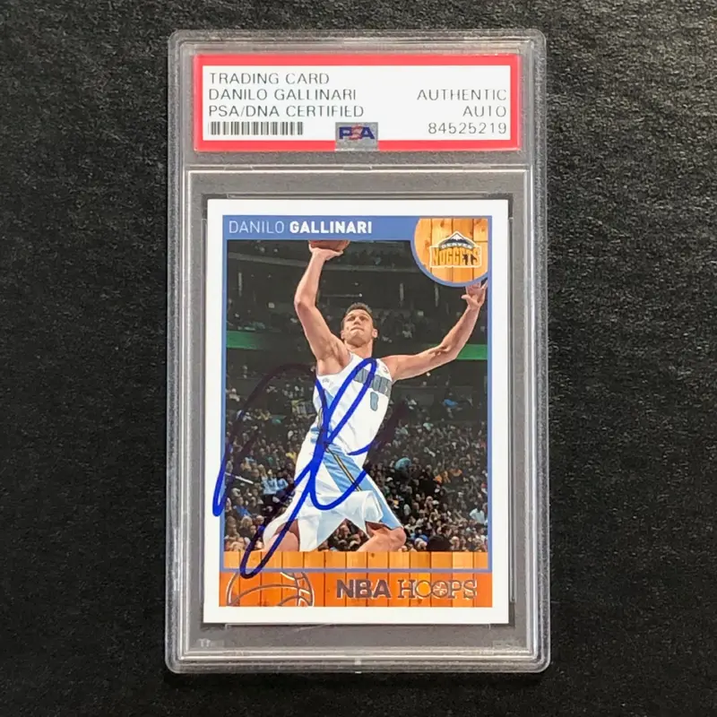 2013-14 NBA HOOPS #131 Danilo Gallinari Signed AUTO PSA Slabbed Nuggets