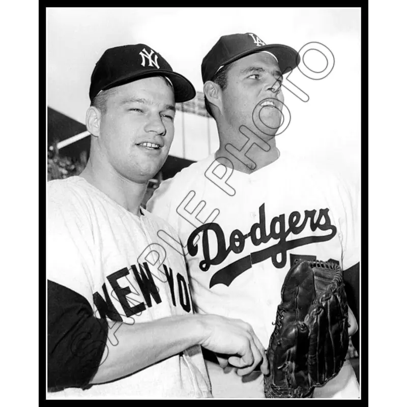 Don Drysdale Jim Bouton 8X10 Photo - 1963 Yankees Dodgers - 1648