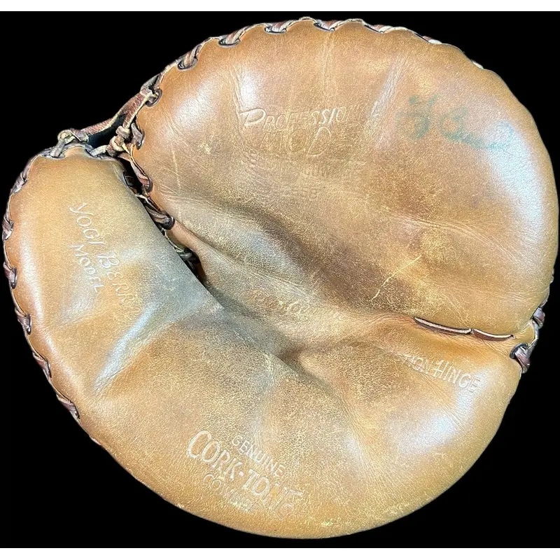 Yogi Berra Signed 1950's Spalding Game Model Catcher's Mitt Glove JSA COA