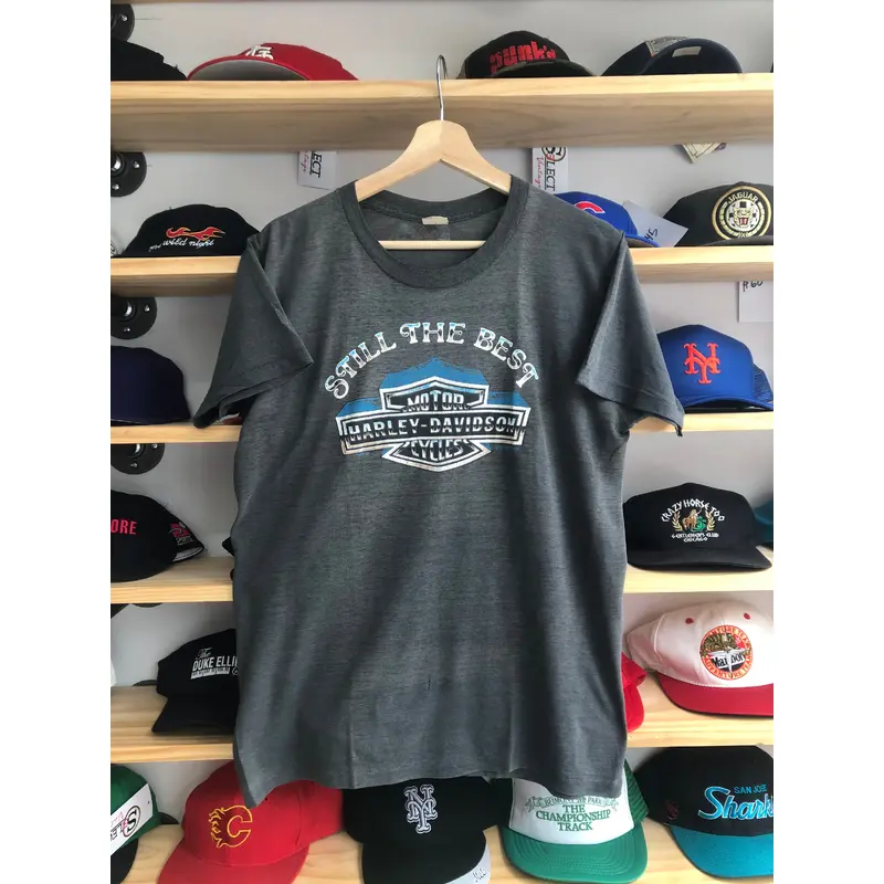 Vintage Early 80s Harley Davidson 3D Emblem Tee Size Large