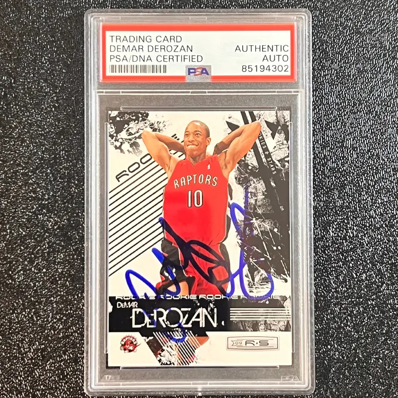 2009 Panini Rookie Stars #127 Demar DeRozan Signed AUTO PSA Slabbed RC Raptors