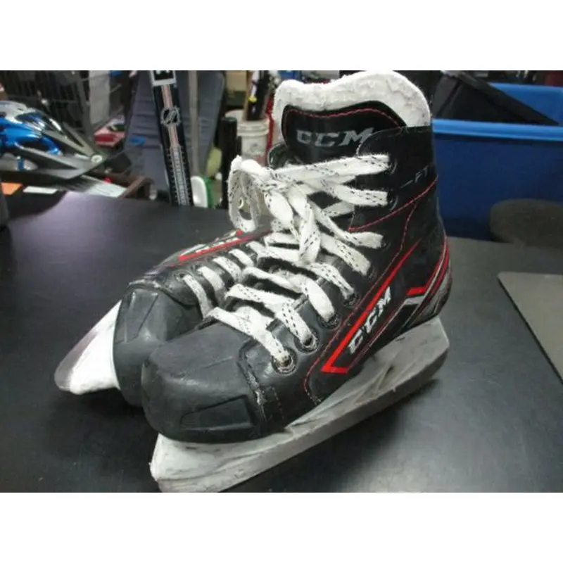 Used CCM Jetspeed FT340 Hockey Skates Sz 13Y