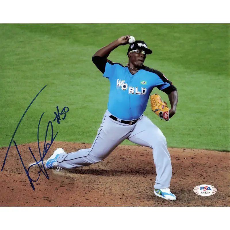 Thyago Vieira signed 8x10 photo Seattle Mariners PSA/DNA Autographed