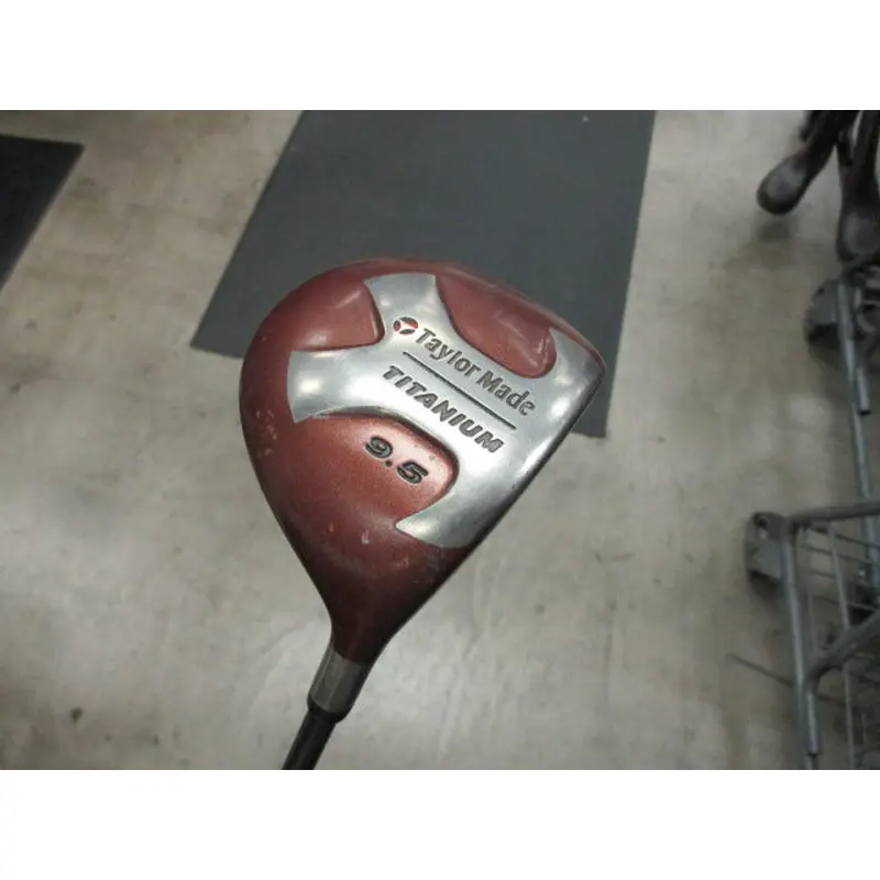 Used TaylorMade Titanium 9.5 Deg Driver W/ Bubble shaft