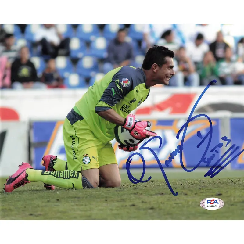 OSWALDO SANTOS signed 8x10 photo PSA/DNA Santos Laguna Autographed