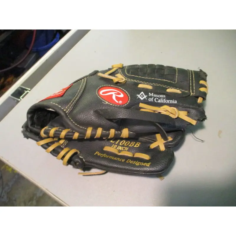 Used Rawlings Players Series 10" Glove - RHT (Has Wear)