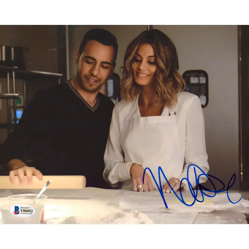 Nathalie Kelley The Vampire Diaries Authentic Signed 8x10 Photo BAS #Y06052
