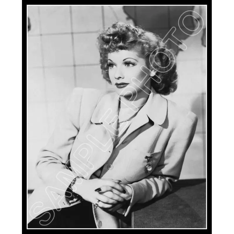 Lucille Ball 8X10 Photo - 1941 Lucy - 3633