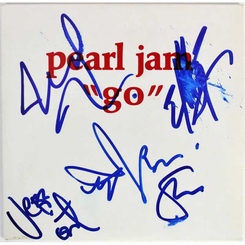 Pearl Jam (5) Vedder, McCready, Gossard +2  Signed Promo Cd Cover BAS #A85998