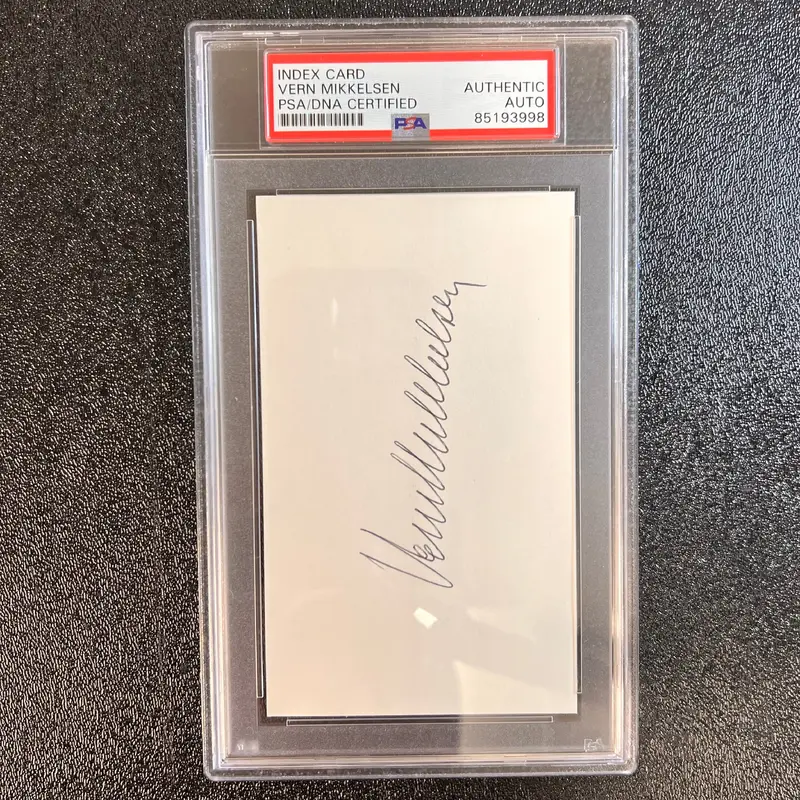 Vern Mikkelsen Signed index card AUTO PSA Slabbed