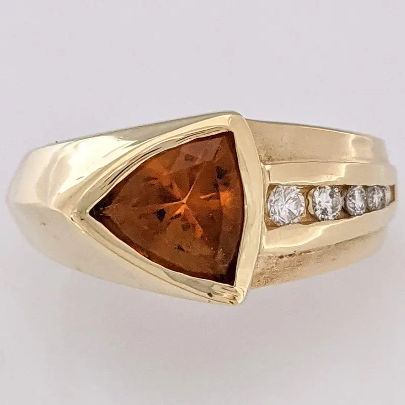 14K CITRINE TRILLION CUT 8MM BEZEL WITH (5) MELEE ESTATE RING 6.6 GRAMS