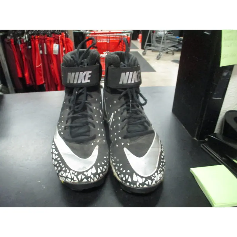 Used Nike Savage Shark Size 9.5 High Top Football Cleats