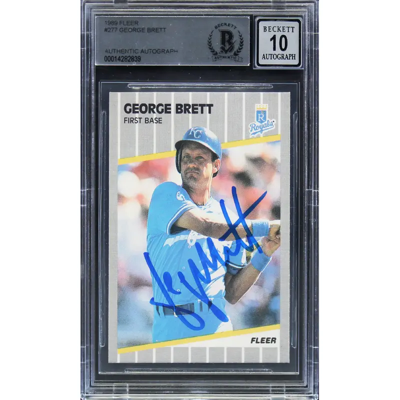 Royals George Brett Authentic Signed 1989 Fleer #277 Card Auto 10! BAS Slabbed