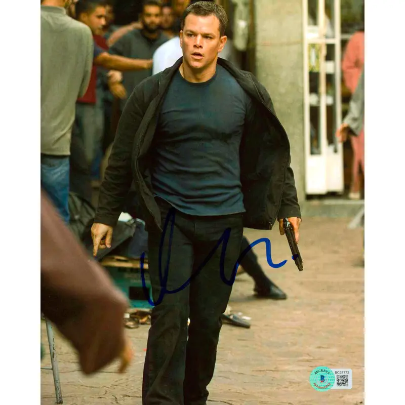 Matt Damon The Bourne Identity Authentic Signed 8x10 Photo BAS #BC37773