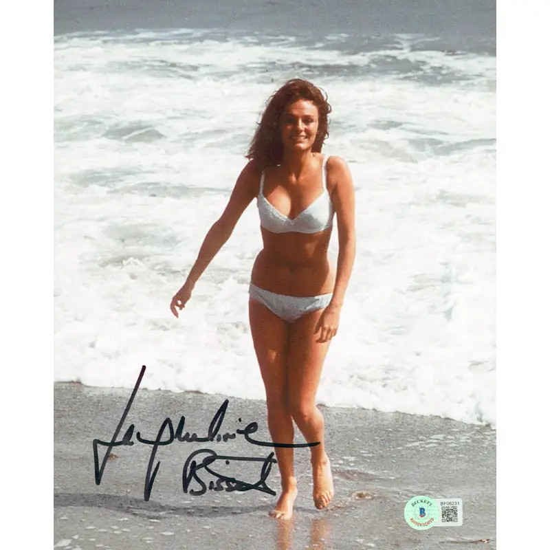 Jacqueline Bisset The Deep Authentic Signed 8x10 Sexy Photo BAS #BF06231