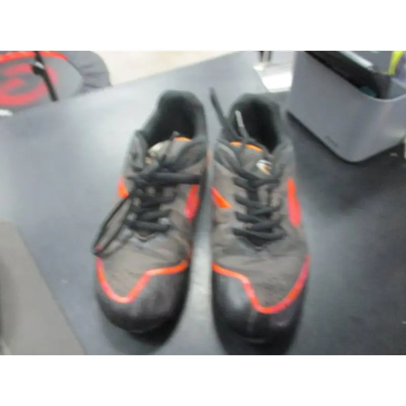 Used Easton Baseball Cleats Size 3