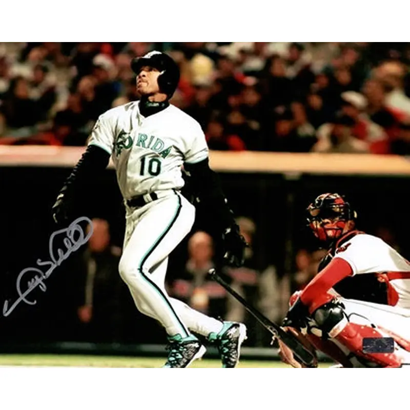Gary Sheffield Autographed Florida Marlins 8x10 Photo
