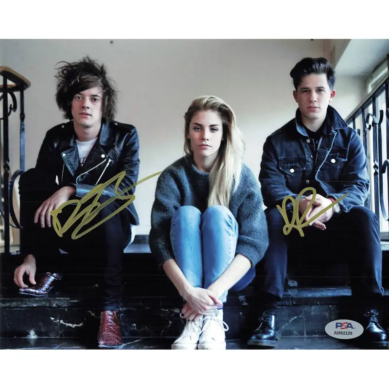 London Grammar signed 8x10 photo PSA/DNA Autographed