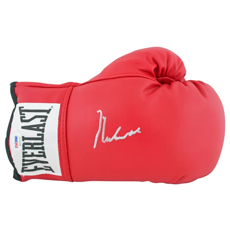 Muhammad Ali Authentic Signed Red Everlast Boxing Glove PSA/DNA Itp #4A54318