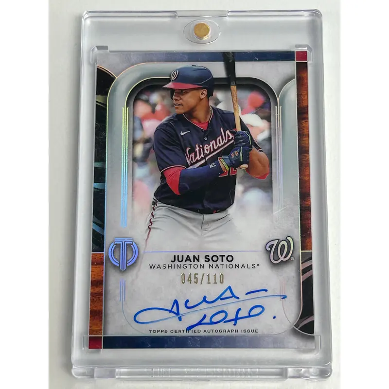 Juan Soto 2022 Topps Tribute Bronze Auto #45/110