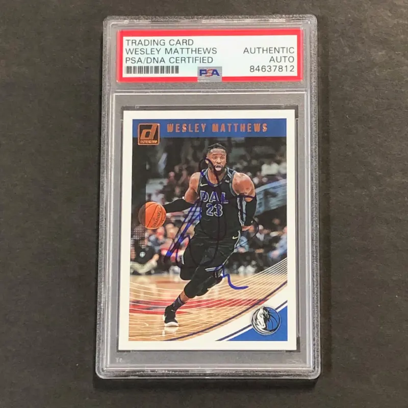 2018-19 Panini Donruss #20 Wesley Matthews Signed Card AUTO PSA Slabbed Mavericks