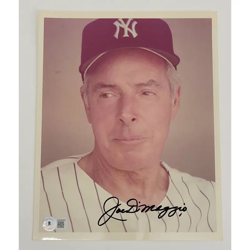 Joe Dimaggio Signed 8x10 New York Yankees Photo Mint Signature Beckett COA