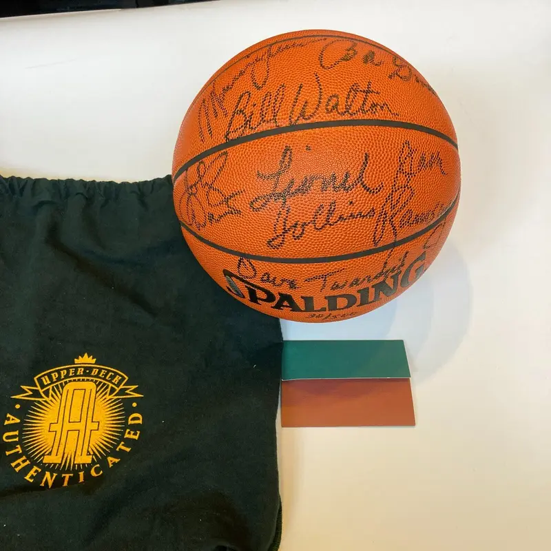 1976-77 Portland Trail Blazers NBA Champs  Team Signed Basketball UDA COA