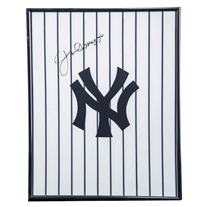 Joe Dimaggio Signed Vintage New York Yankees Jersey Swatch Framed Beckett COA