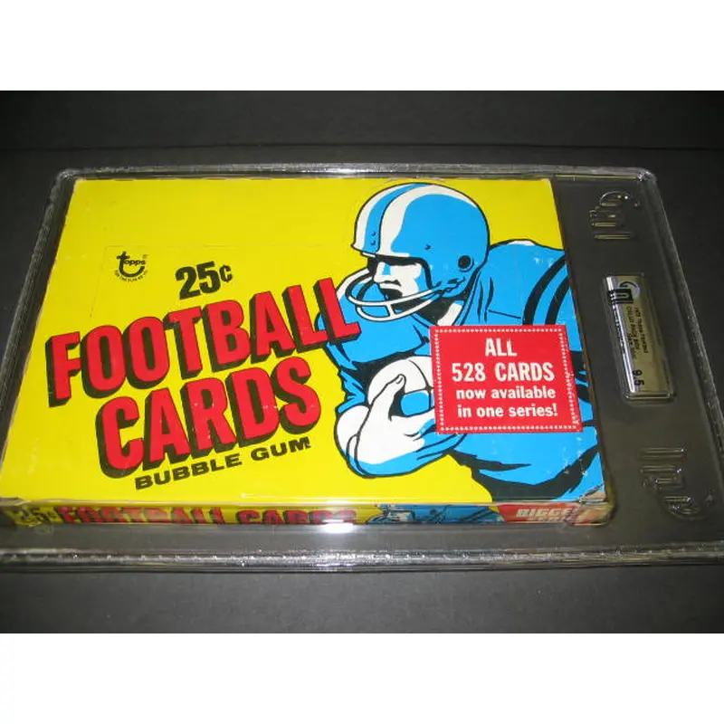 1975 Topps Football Unopened Cello Box (BBCE)