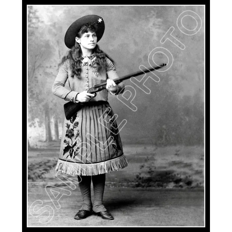 Annie Oakley 8X10 Photo - 2879