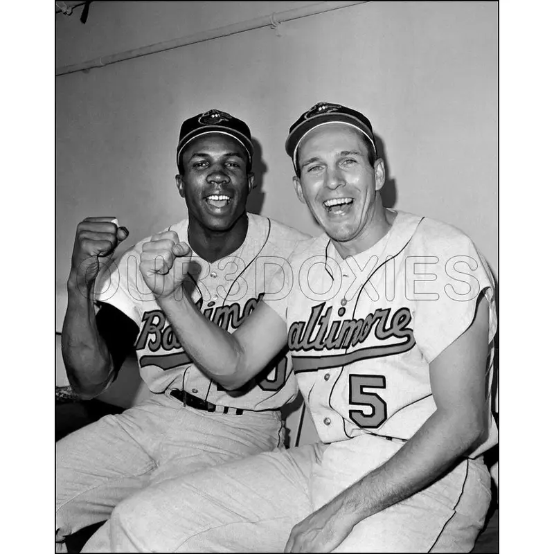 Brooks Robinson Frank Robinson 8X10 Photo - Baltimore Orioles - 11967