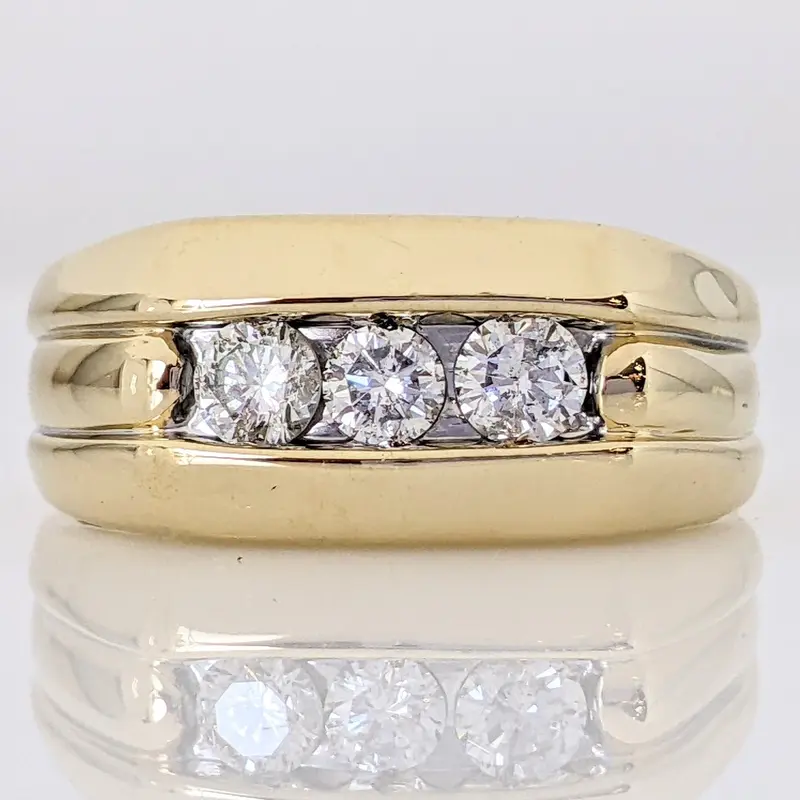 14K .51 CARAT TOTAL WEIGHT I1 F DIAMOND ROUND (3) CHANNEL SET ESTATE BAND 4.6 GRAMS